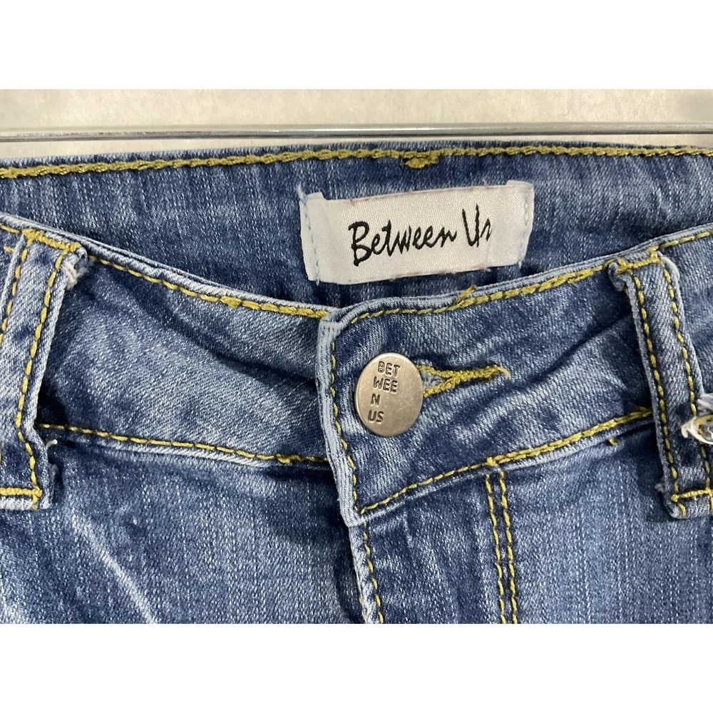 Between Us Jeans Womens 14 Blue Medium Wash High Rise Distressed Skinny Stretch - Picture 2 of 10